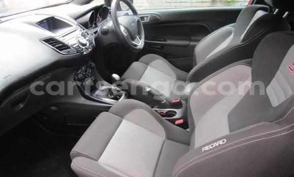 Acheter Occasion Voiture Ford Fiesta ST Rouge à Ezulwini, Hhohho Acheter Occasion Voiture Ford Fiesta ST Rouge à Ezulwini, Hhohho