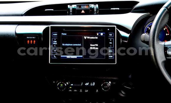 Acheter Occasion Voiture Toyota Hilux Blanc à Hluti, Shiselweni District Acheter Occasion Voiture Toyota Hilux Blanc à Hluti, Shiselweni District