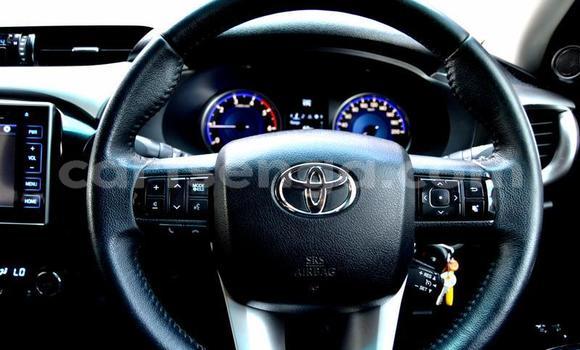 Acheter Occasion Voiture Toyota Hilux Blanc à Hluti, Shiselweni District Acheter Occasion Voiture Toyota Hilux Blanc à Hluti, Shiselweni District