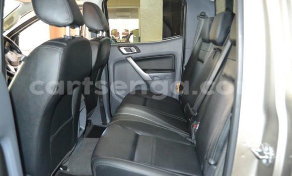 Nunua Ilio tumika Ford Ranger Brown Gari ndani ya Bulembu nchini Hhohho Nunua Ilio tumika Ford Ranger Brown Gari ndani ya Bulembu nchini Hhohho