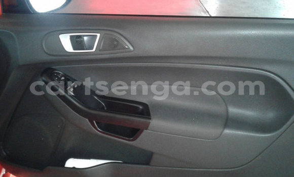 Acheter Occasion Voiture Ford Fiesta ST Rouge à Bulembu, Hhohho Acheter Occasion Voiture Ford Fiesta ST Rouge à Bulembu, Hhohho