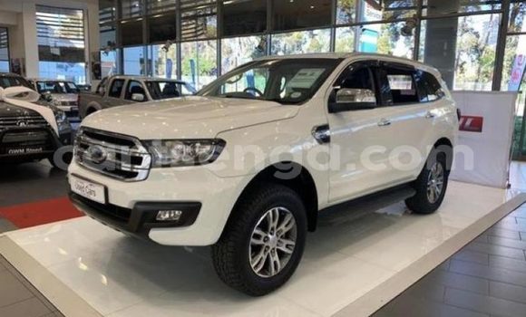 Buy Used Ford Everest White Car in Ezulwini in Hhohho Buy Used Ford Everest White Car in Ezulwini in Hhohho