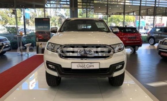 Buy Used Ford Everest White Car in Ezulwini in Hhohho Buy Used Ford Everest White Car in Ezulwini in Hhohho