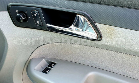 Acheter Occasion Voiture Volkswagen Caddy Gris à Ezulwini, Hhohho Acheter Occasion Voiture Volkswagen Caddy Gris à Ezulwini, Hhohho