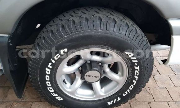 Nunua Ilio tumika Isuzu KB White Gari ndani ya Manzini nchini Manzini Nunua Ilio tumika Isuzu KB White Gari ndani ya Manzini nchini Manzini