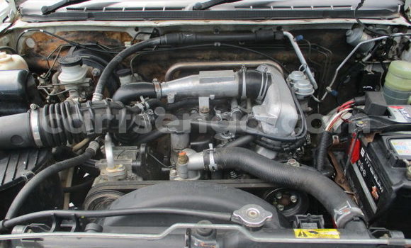 Nunua Ilio tumika Isuzu KB White Gari ndani ya Manzini nchini Manzini Nunua Ilio tumika Isuzu KB White Gari ndani ya Manzini nchini Manzini