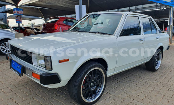 Acheter Occasion Voiture Toyota Corolla Blanc à Ezulwini, Hhohho Acheter Occasion Voiture Toyota Corolla Blanc à Ezulwini, Hhohho