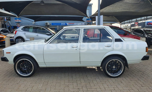 Acheter Occasion Voiture Toyota Corolla Blanc à Ezulwini, Hhohho Acheter Occasion Voiture Toyota Corolla Blanc à Ezulwini, Hhohho