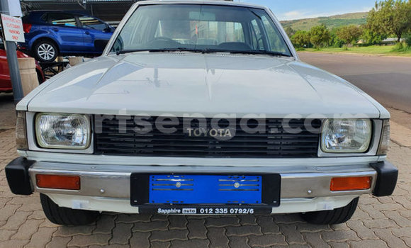 Acheter Occasion Voiture Toyota Corolla Blanc à Ezulwini, Hhohho Acheter Occasion Voiture Toyota Corolla Blanc à Ezulwini, Hhohho