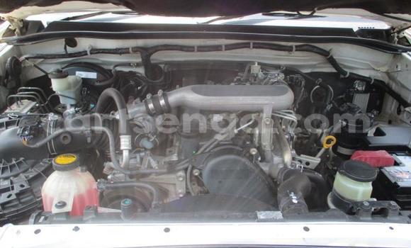 Buy Used Toyota Hilux White Car in Manzini in Manzini Buy Used Toyota Hilux White Car in Manzini in Manzini