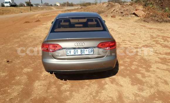 Acheter Occasion Voiture Audi A4 Gris à Bulembu, Hhohho Acheter Occasion Voiture Audi A4 Gris à Bulembu, Hhohho