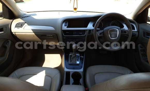 Acheter Occasion Voiture Audi A4 Gris à Bulembu, Hhohho Acheter Occasion Voiture Audi A4 Gris à Bulembu, Hhohho