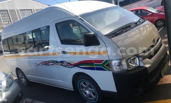 Acheter Occasion Voiture Toyota Hiace Blanc à Manzini, Manzini Acheter Occasion Voiture Toyota Hiace Blanc à Manzini, Manzini