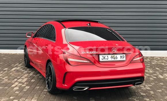 Nunua Ilio tumika Mercedes‒Benz C–Class Red Gari ndani ya Manzini nchini Manzini Nunua Ilio tumika Mercedes‒Benz C–Class Red Gari ndani ya Manzini nchini Manzini