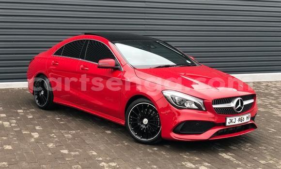 Nunua Ilio tumika Mercedes‒Benz C–Class Red Gari ndani ya Manzini nchini Manzini Nunua Ilio tumika Mercedes‒Benz C–Class Red Gari ndani ya Manzini nchini Manzini