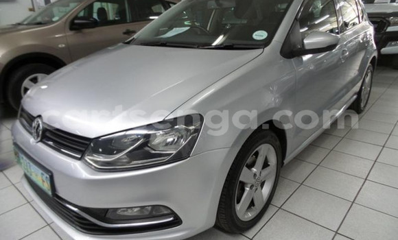 Nunua Ilio tumika Volkswagen Polo White Gari ndani ya Bulembu nchini Hhohho Nunua Ilio tumika Volkswagen Polo White Gari ndani ya Bulembu nchini Hhohho