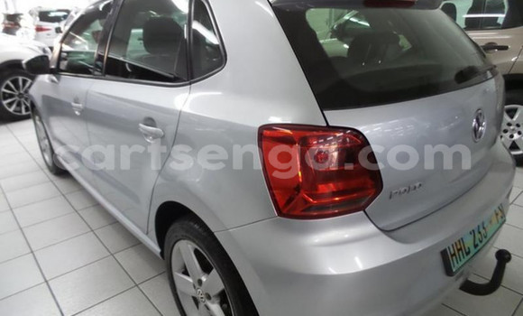 Nunua Ilio tumika Volkswagen Polo White Gari ndani ya Bulembu nchini Hhohho Nunua Ilio tumika Volkswagen Polo White Gari ndani ya Bulembu nchini Hhohho
