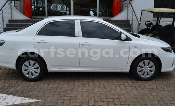 Nunua Ilio tumika Toyota Corolla White Gari ndani ya Bulembu nchini Hhohho Nunua Ilio tumika Toyota Corolla White Gari ndani ya Bulembu nchini Hhohho