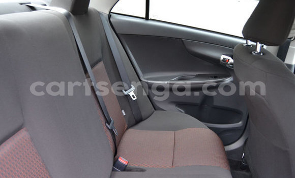 Nunua Ilio tumika Toyota Corolla White Gari ndani ya Bulembu nchini Hhohho Nunua Ilio tumika Toyota Corolla White Gari ndani ya Bulembu nchini Hhohho