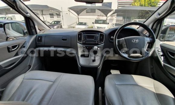 Buy Used Hyundai H1 White Car in Manzini in Manzini Buy Used Hyundai H1 White Car in Manzini in Manzini