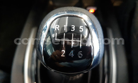 Nunua Ilio tumika Nissan X–Trail White Gari ndani ya Mbabane nchini Manzini Nunua Ilio tumika Nissan X–Trail White Gari ndani ya Mbabane nchini Manzini