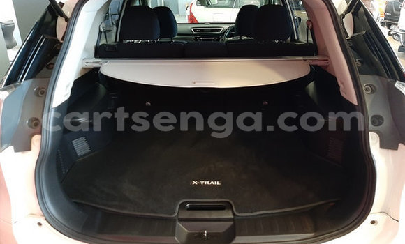 Nunua Ilio tumika Nissan X–Trail White Gari ndani ya Mbabane nchini Manzini Nunua Ilio tumika Nissan X–Trail White Gari ndani ya Mbabane nchini Manzini
