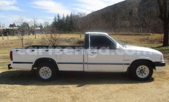 Buy Used Ford Cougar White Car in Bulembu in Hhohho Buy Used Ford Cougar White Car in Bulembu in Hhohho