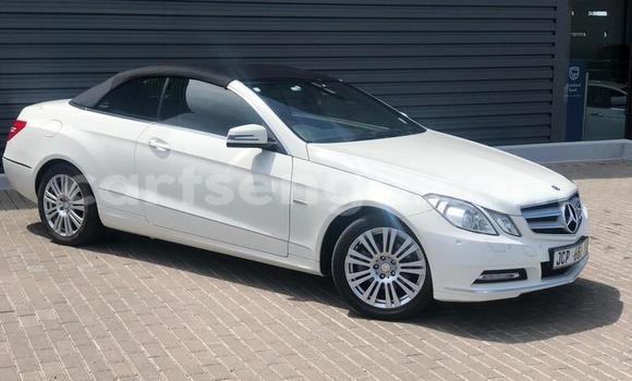 Buy Used Mercedes‒Benz C–Class White Car in Manzini in Manzini Buy Used Mercedes‒Benz C–Class White Car in Manzini in Manzini