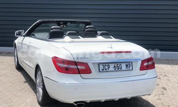 Buy Used Mercedes‒Benz C–Class White Car in Manzini in Manzini Buy Used Mercedes‒Benz C–Class White Car in Manzini in Manzini