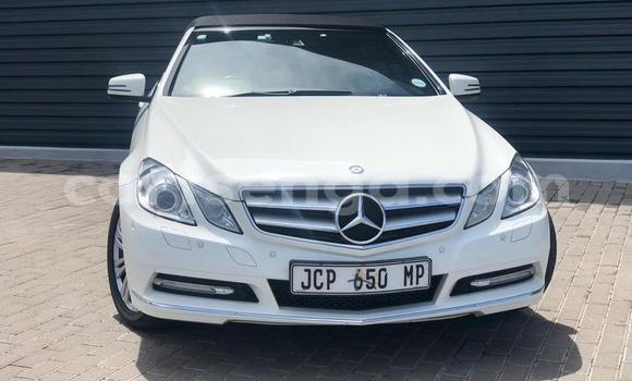 Buy Used Mercedes‒Benz C–Class White Car in Manzini in Manzini Buy Used Mercedes‒Benz C–Class White Car in Manzini in Manzini