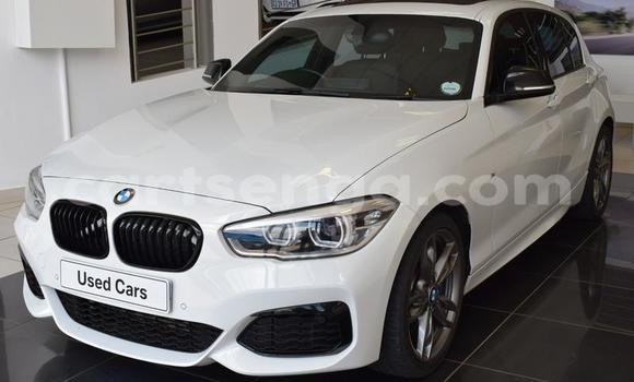 Acheter Occasion Voiture BMW 1–Series Blanc à Manzini, Manzini Acheter Occasion Voiture BMW 1–Series Blanc à Manzini, Manzini