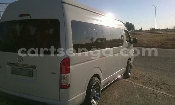 Buy Used Toyota Sprinter White Car in Mbabane in Manzini Buy Used Toyota Sprinter White Car in Mbabane in Manzini