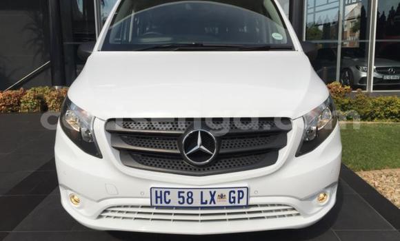 Acheter Occasion Voiture Mercedes‒Benz Vito Blanc à Big Bend, Lubombo Acheter Occasion Voiture Mercedes‒Benz Vito Blanc à Big Bend, Lubombo