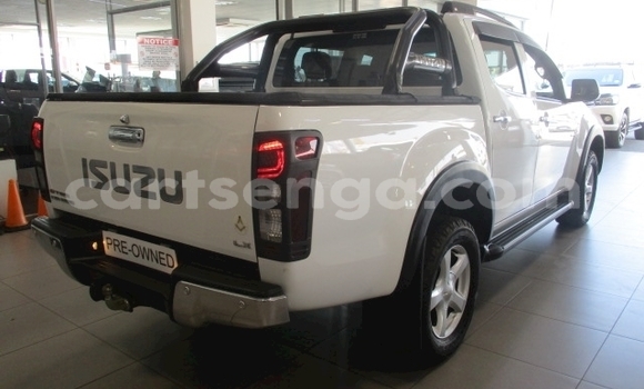 Buy Used Isuzu KB White Car in Matsapha in Manzini Buy Used Isuzu KB White Car in Matsapha in Manzini