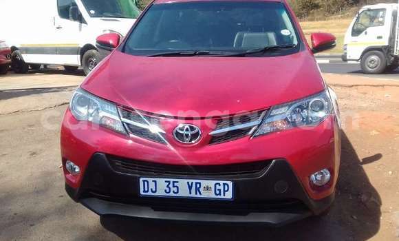 Nunua Ilio tumika Toyota RAV4 Red Gari ndani ya Manzini nchini Manzini Nunua Ilio tumika Toyota RAV4 Red Gari ndani ya Manzini nchini Manzini