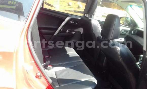 Nunua Ilio tumika Toyota RAV4 Red Gari ndani ya Manzini nchini Manzini Nunua Ilio tumika Toyota RAV4 Red Gari ndani ya Manzini nchini Manzini