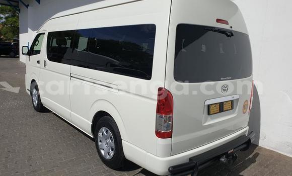 Acheter Occasion Voiture Toyota Hiace Blanc à Big Bend, Lubombo Acheter Occasion Voiture Toyota Hiace Blanc à Big Bend, Lubombo