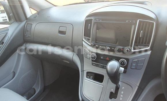 Acheter Occasion Voiture Hyundai H1 Blanc à Mbabane, Manzini Acheter Occasion Voiture Hyundai H1 Blanc à Mbabane, Manzini