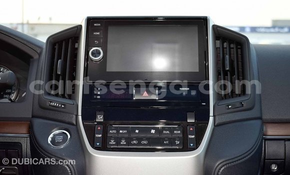 Buy Import Toyota Land Cruiser Other Car in Import - Dubai in Hhohho Buy Import Toyota Land Cruiser Other Car in Import - Dubai in Hhohho