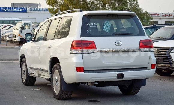 Buy Import Toyota Land Cruiser Other Car in Import - Dubai in Hhohho Buy Import Toyota Land Cruiser Other Car in Import - Dubai in Hhohho