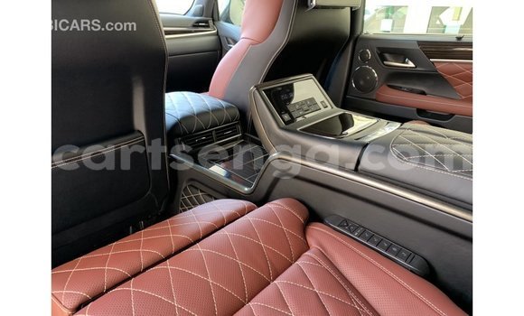 Nunua Imported Lexus LX Black Gari ndani ya Import - Dubai nchini Hhohho Nunua Imported Lexus LX Black Gari ndani ya Import - Dubai nchini Hhohho