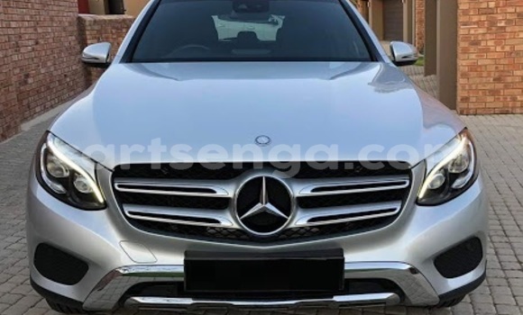 Buy Used Mercedes‒Benz GLC Silver Car in Manzini in Manzini Buy Used Mercedes‒Benz GLC Silver Car in Manzini in Manzini