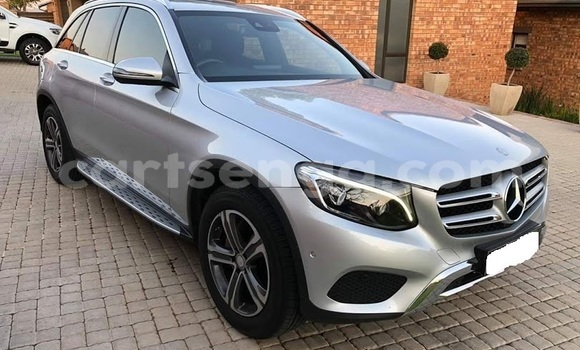 Buy Used Mercedes‒Benz GLC Silver Car in Manzini in Manzini Buy Used Mercedes‒Benz GLC Silver Car in Manzini in Manzini