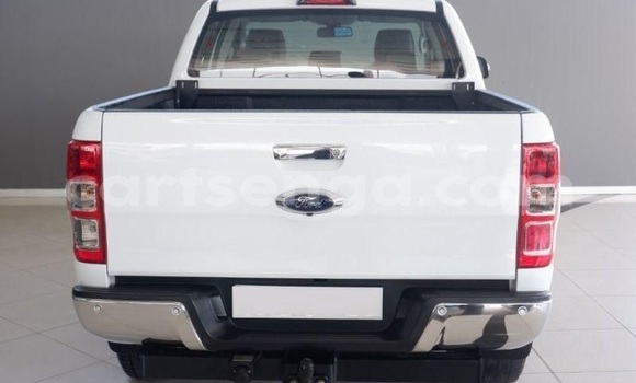 Acheter Occasion Voiture Ford Ranger Blanc à Ezulwini, Hhohho Acheter Occasion Voiture Ford Ranger Blanc à Ezulwini, Hhohho