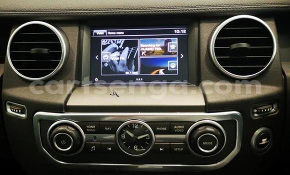 Nunua Ilio tumika Land Rover Discovery White Gari ndani ya Ezulwini nchini Hhohho Nunua Ilio tumika Land Rover Discovery White Gari ndani ya Ezulwini nchini Hhohho