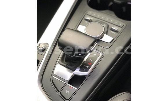 Nunua Ilio tumika Audi A4 Red Gari ndani ya Kubuta nchini Wilaya ya Shiselweni Nunua Ilio tumika Audi A4 Red Gari ndani ya Kubuta nchini Wilaya ya Shiselweni