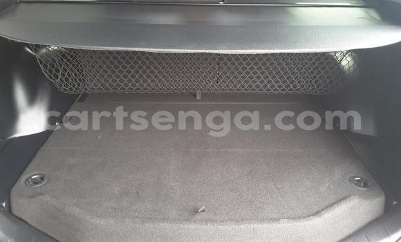 Nunua Ilio tumika Toyota RAV4 White Gari ndani ya Ezulwini nchini Hhohho Nunua Ilio tumika Toyota RAV4 White Gari ndani ya Ezulwini nchini Hhohho