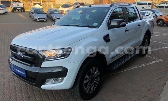 Acheter Occasion Voiture Ford Ranger Blanc à Hlatikulu, Shiselweni District Acheter Occasion Voiture Ford Ranger Blanc à Hlatikulu, Shiselweni District
