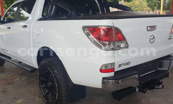 Buy Used Mazda BT-50 White Car in Ezulwini in Hhohho Buy Used Mazda BT-50 White Car in Ezulwini in Hhohho