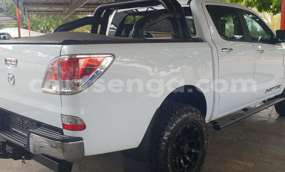 Buy Used Mazda BT-50 White Car in Ezulwini in Hhohho Buy Used Mazda BT-50 White Car in Ezulwini in Hhohho